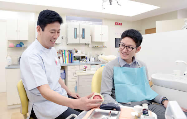 足立区綾瀬の歯医者　新井歯科医院　患者さんとのお話の時間を大切にしています